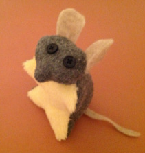 Stuffed mouse with link to pattern from Maker Magazine